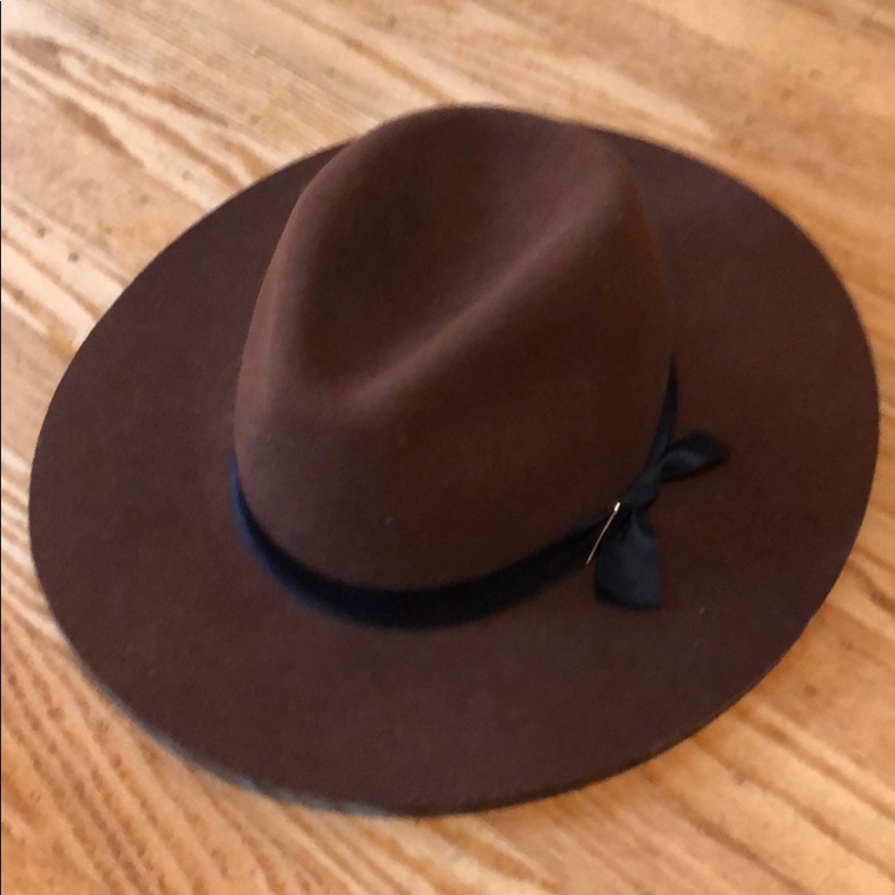 Moving sale! Wool rancher L